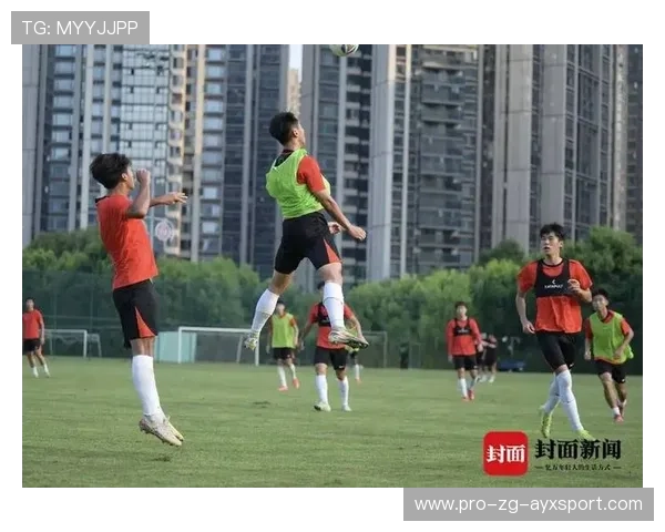 成都蓉城帅惟浩中场连续直塞，点燃战术激情